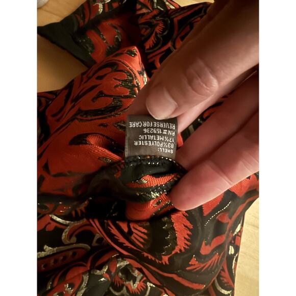 J. McLaughlin Dress Sheath Sleeveless Jacquard Stretch Red Gold Holiday 10 - Picture 5 of 5